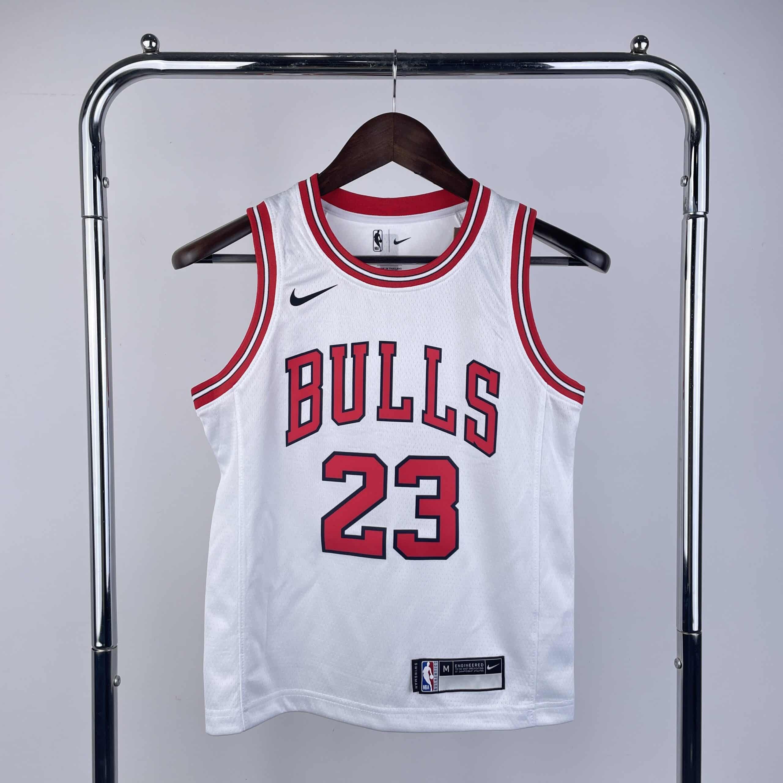 IMG_9283 גופיית NBA לילדים – שיקגו בולס (מייקל ג'ורדן) – תמונה 1